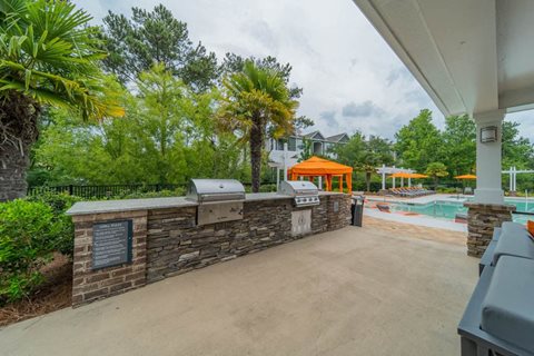 Outdoor Grilling Station at The Oxmoor in Birmingham, AL